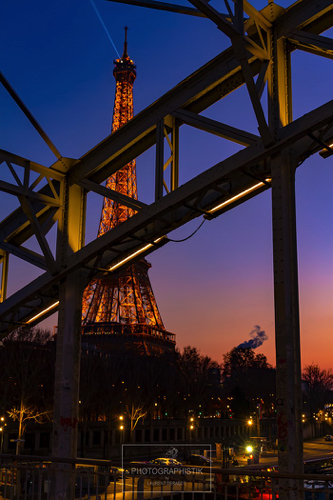 2017 - Tour Eiffel et passerelle Debilly
30MM_F5_1/20S 2017 - Tour Eiffel et passerelle Debilly
30MM_F5_1/20S